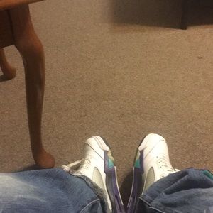 Meet your Posher, Raymond